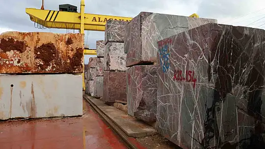 Tescilli Elazığ vişne mermeri: Kabe ve Beyaz Saray'dan 68 ülkeyi süslüyor
