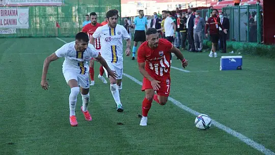 TFF 3. Lig: HD Elazığ Karakoçan FK: 4 - Siirt İl Özel İdarespor: 2