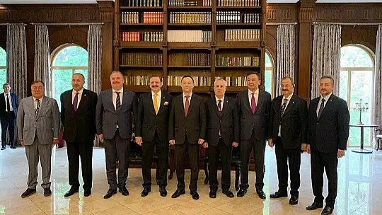 TOBB HEYETİ KIRGIZİSTAN'DA ÜST DÜZEY GÖRÜŞMELERDE BULUNDU