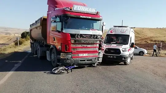 Tırın çarptığı bisikletli çocuk hayatını kaybetti