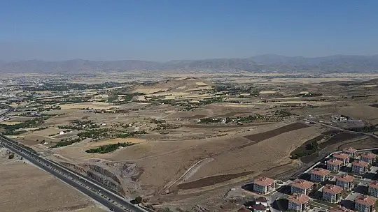 TOKİ, Elazığ'da konut ve ticari alan için yatırımlık 136 arsayı satışa çıkardı
