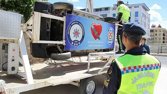 Trafik Haftası'nda vatandaş ve öğrenciler bilgilendirildi