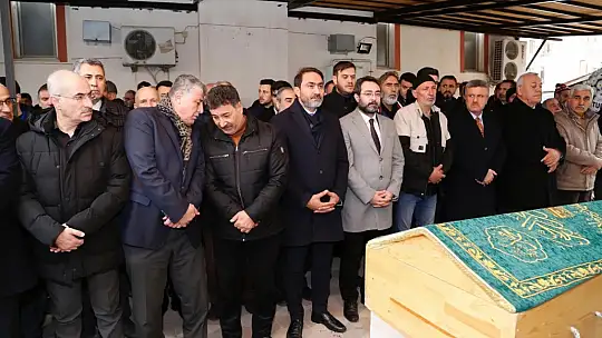 Trafik kazasında hayatını kaybeden mühendis son yolculuğuna uğurlandı