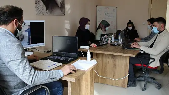 Türkiye'nin ilk adli bilişimcileri, yerli 'Adli Kopya Alma Donanımı'nı geliştirdi