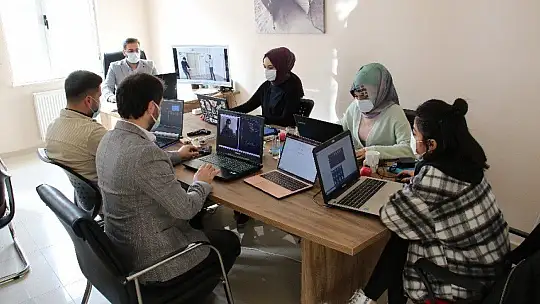 Türkiye'nin ilk adli bilişimcileri, yerli 'Adli Kopya Alma Donanımı'nı geliştirdi