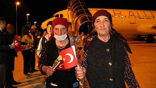 Ukrayna'dan tahliye edilen Ahıska Türklerinin üçüncü kafilesi de Elazığ'a geldi