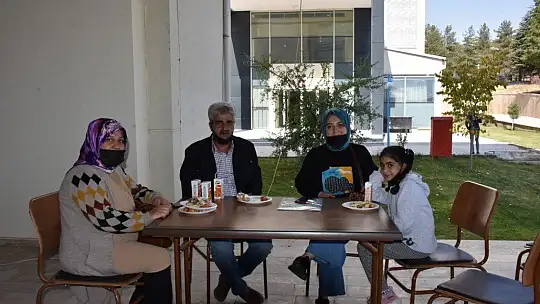 Üniversite öğrencileri Elazığ şivesi ile karşılandı