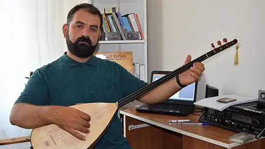 Unutulmaya yüz tutan deyiş ve türküleri kayıt altına alıp Türk halk müziği repertuvarına kazandırıyor