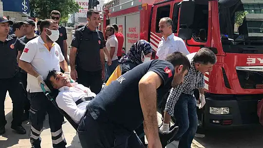 Üzerine benzin döküp kendini yakmaya kalkıştı, ekipler ikna etti