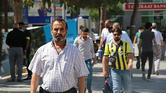 Vaka sayısının en çok arttığı Elazığ'da maskesiz vatandaş, herkesi maske takmaya davet etti
