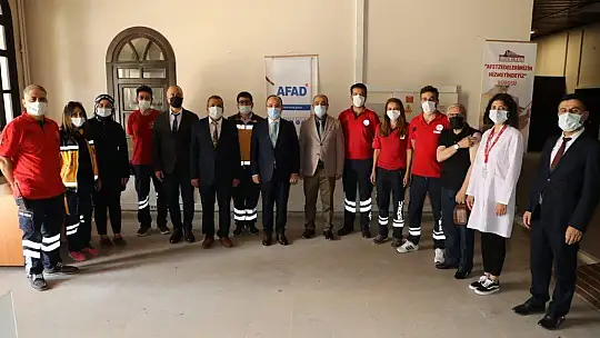 Vali Erkaya Yırık: 'Elazığ'da yüzde 51'lik kısım aşılandı'