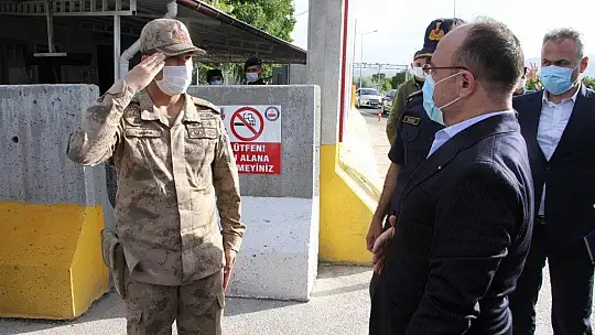 Vali Erkaya Yırık, güvenlik güçlerinin bayramını kutladı