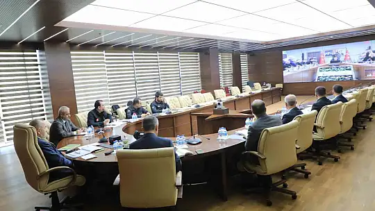 Vali Hatipoğlu, 'Afet risklerini azaltma çalışmaları hayati derecede büyük bir öneme sahiptir'