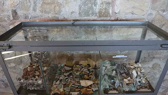 Vali Hatipoğlu, Harput Kalesi'ndeki kazı ve restorasyon çalışmalarını inceledi
