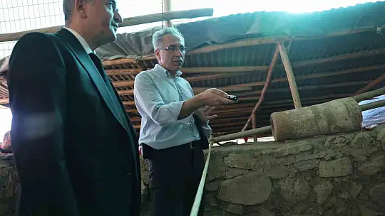 Vali Hatipoğlu, Harput Kalesi'ndeki kazı ve restorasyon çalışmalarını inceledi