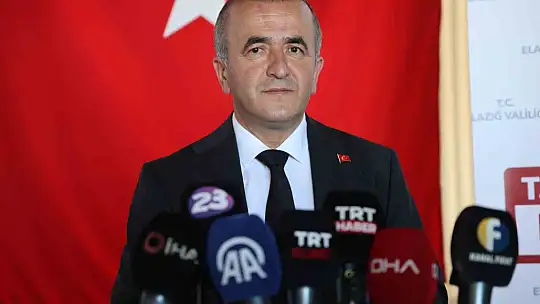 Vali Hatipoğlu, Harput Kalesi'ndeki kazı ve restorasyon çalışmalarını inceledi