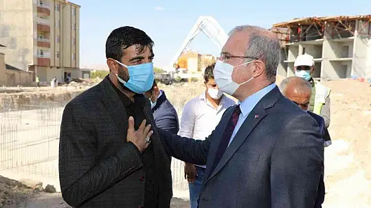 Vali Toraman, kentsel dönüşüm alanında incelemelerde bulundu