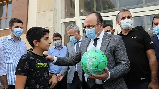 Vali Yırık: 'Devletimiz Elazığ'da yeni bir şehir inşa ediyor'