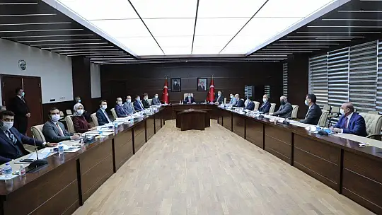 Vali Yırık,'45 milyon 500 bin TL ile en fazla pay alan iller arasındayız'