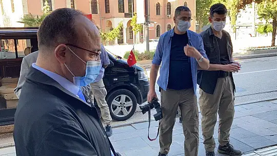 Validen gönüllere dokunan hareket, hepsini satın aldı evine gönderdi