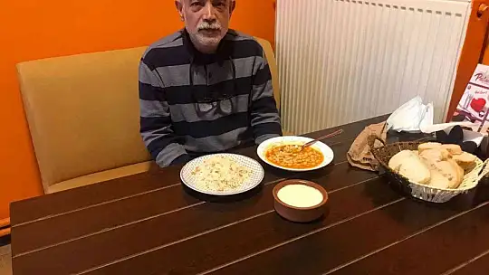 3 çeşit yemeği 10 liradan satmaya başladılar