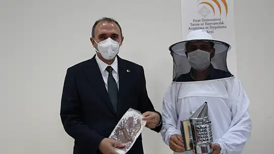 Fırat Üniversitesi Çiftçi Eğitim Merkezinde 'Arı Yetiştiriciliği' Sertifika Töreni Düzenlendi