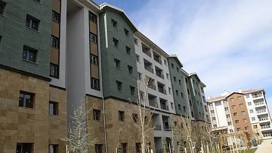 Yarım asırlık evlerden yeni konutlara Elazığ'da dönüşüm sürüyor