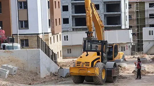 Yarım asırlık evlerden yeni konutlara Elazığ'da dönüşüm sürüyor