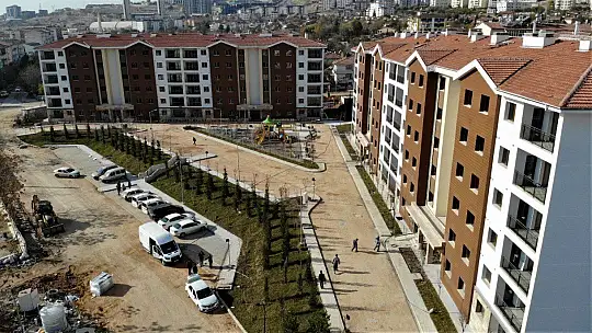 Yarım asırlık evlerden yeni konutlara Elazığ'da dönüşüm sürüyor
