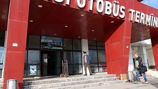 Yarım yüzyılın kapanışı: Otobüs terminali tarih oluyor, yeni mekanda yolculuk başlıyor