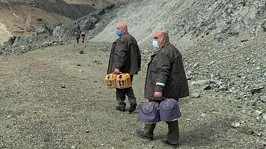 Yasak başladı, ele geçirilen kınalı keklikler doğaya salındı