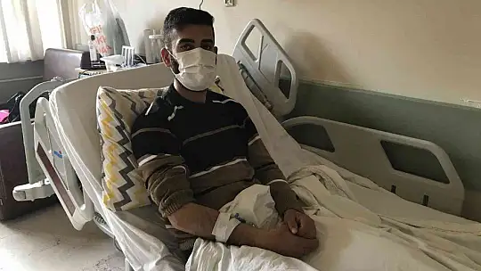 Yaşı küçükken veremediği böbreği büyüyünce verdi.