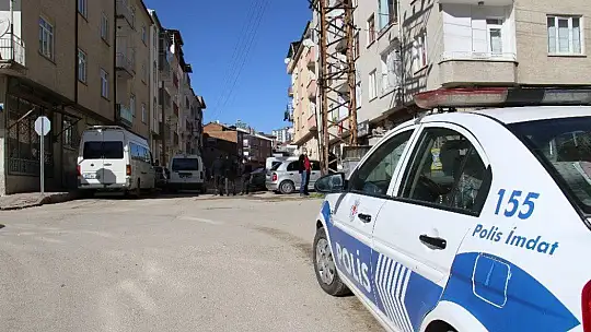 Yaşlı adam evinde ölü bulundu, ondan geriye köpeği kaldı