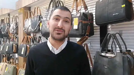 Hırsızlık olayı güvenlik kamerasında