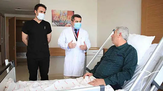 Yemek borusunu delen cisim..