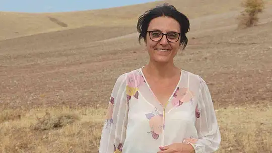 Yıllarca kaldığı Fransa'da en iyi fakültede doktora yaptı, köyüne dönüp tarıma başladı