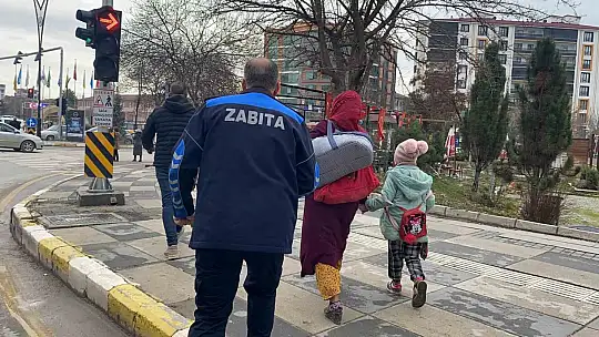 Zabıtayı görünce maraton koşucusunu aratmadı, yakalanınca da 'kalp hastasıyım' dedi