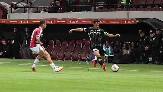 Ziraat Türkiye Kupası: 23 Elazığ FK: 0 - Konyaspor: 4