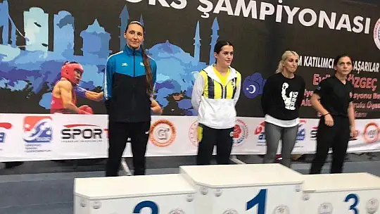 Zonguldak'ta, Elazığ kürsüde