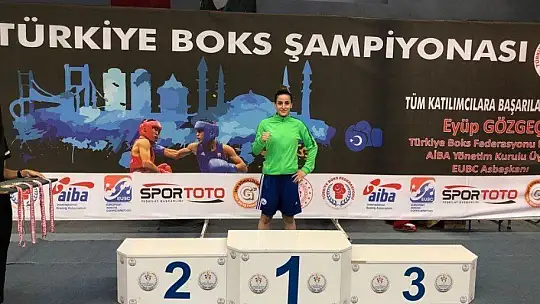 Zonguldak'ta, Elazığ kürsüde