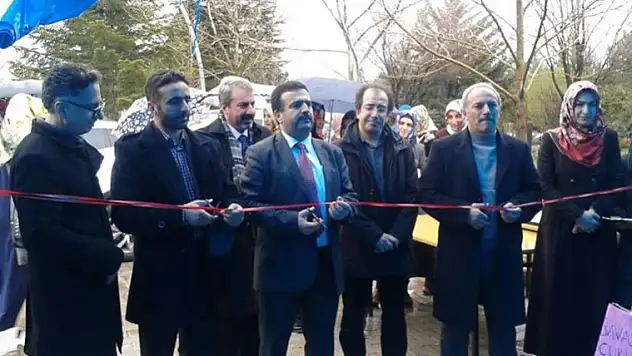 'Savaşın Çocukları' Kermesi Açıldı