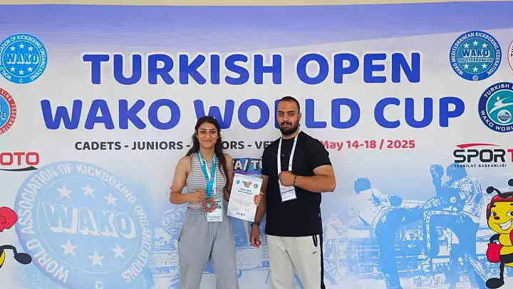 Antalya'da Elazığlı sporcular madalyaları topladı