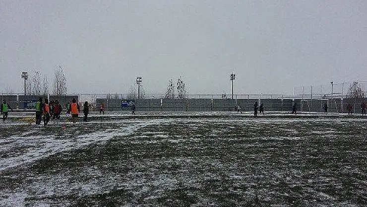 Elazığspor Hazırlıklarını Sürdürüyor