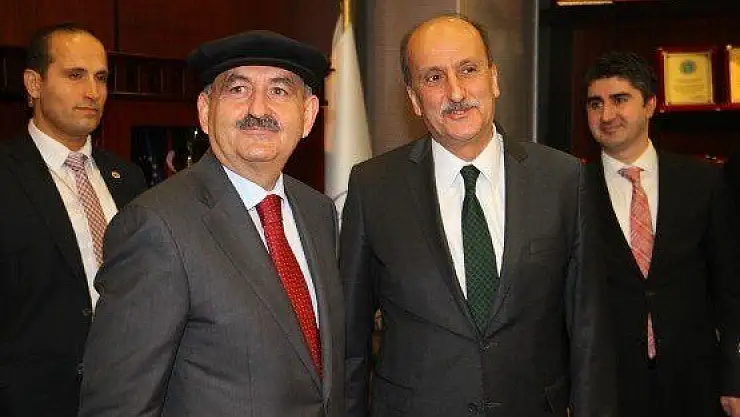 Müezzinoğlu'ndan Belediye'ye Ziyaret