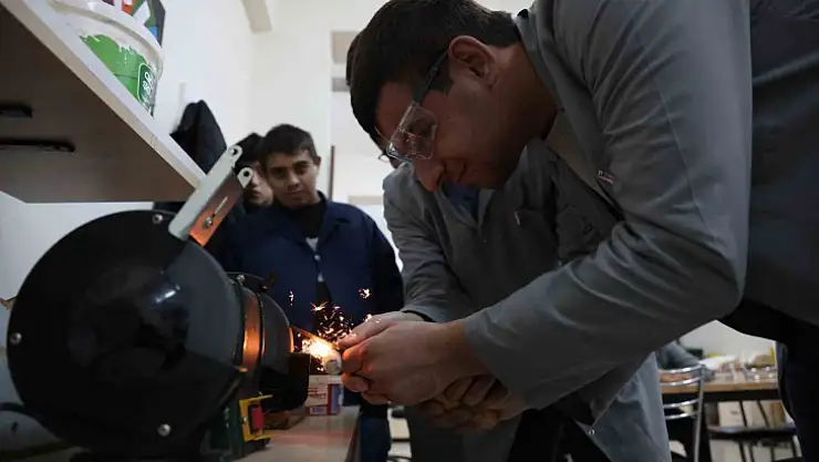 Bir okuldan daha fazlası: Özel öğrenciler burada hayata hazırlanıyor