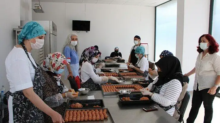 Devlet desteğiyle iş kuran kız kardeşler, 20 kişiye istihdam sağlıyor