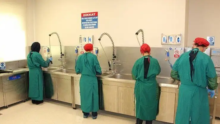Elazığ  Ağız Diş Sağlığı Hastanesi, Covid-19 tedbirleri kapsamında hasta kabulüne başladı