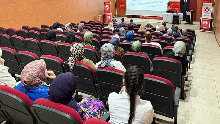 Elazığ'da 'Kadınlara Yönelik Madde Bağımlılığı' eğitimi