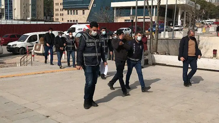 Elazığ'da aranan 3 şüpheli yakalanıp tutuklandı