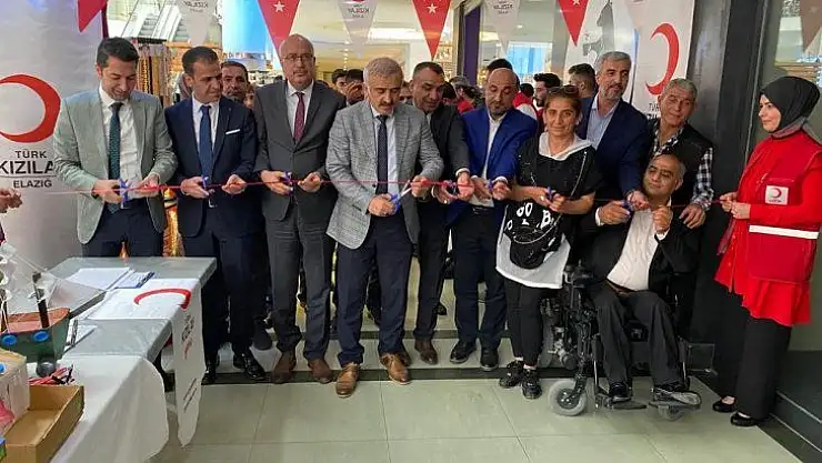 Elazığ'da atık malzemeler oyuncağa dönüştü